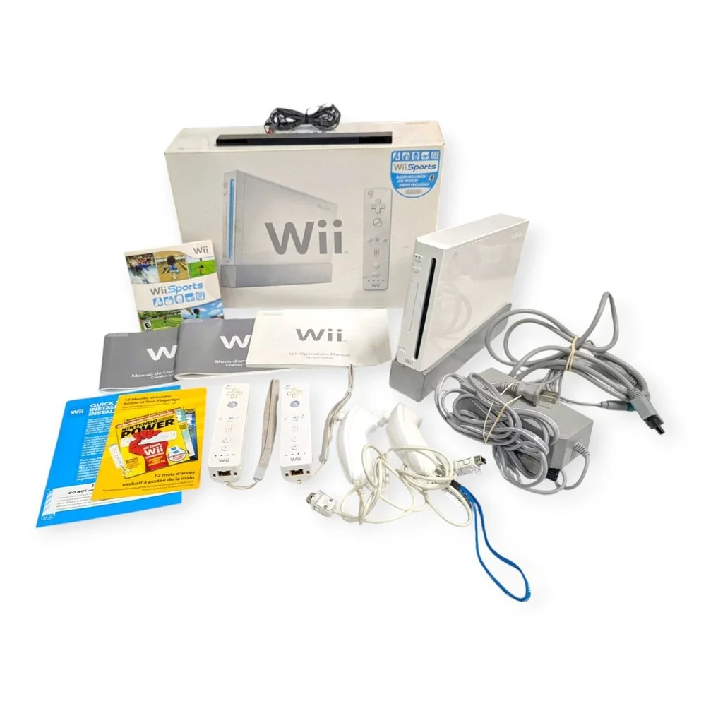 Nintendo Wii Console RVL-001 White Bundle w/ Wii Sports Two Remotes Boxed Tested